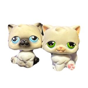 2004 Hasbro Littlest Pet Shop Bundle – #15 & #60 Persian Cats